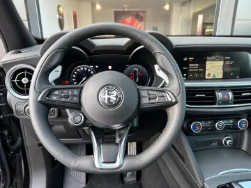 ALFA ROMEO Stelvio 2.0 Turbo Veloce Q4 AT8 AHK