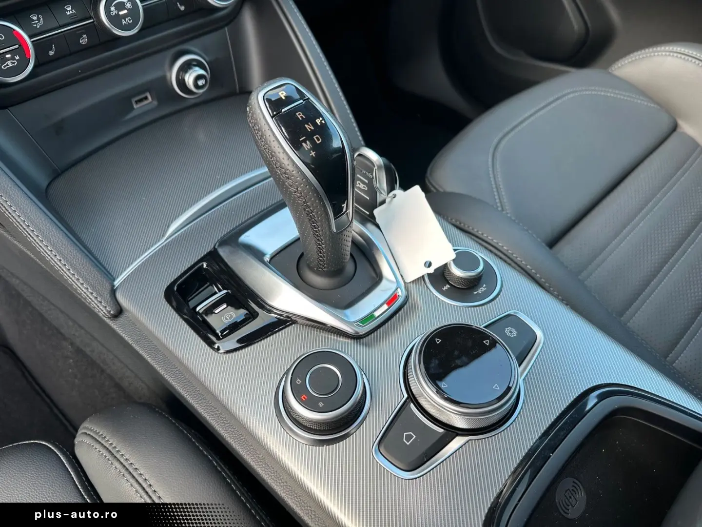 ALFA ROMEO Stelvio 2.0 Turbo Veloce Q4 AT8 AHK