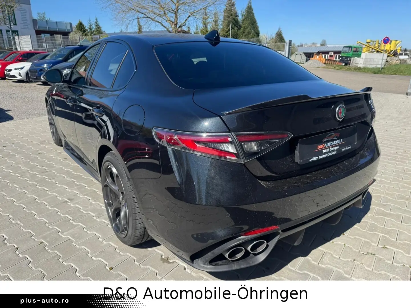 ALFA ROMEO Giulia Quadrifoglio Matrix Sparco DNA