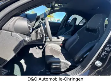ALFA ROMEO Giulia Quadrifoglio Matrix Sparco DNA
