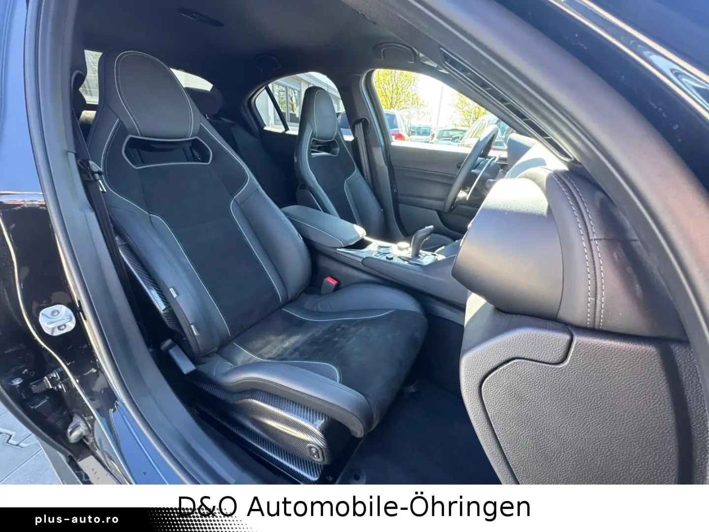 ALFA ROMEO Giulia Quadrifoglio Matrix Sparco DNA