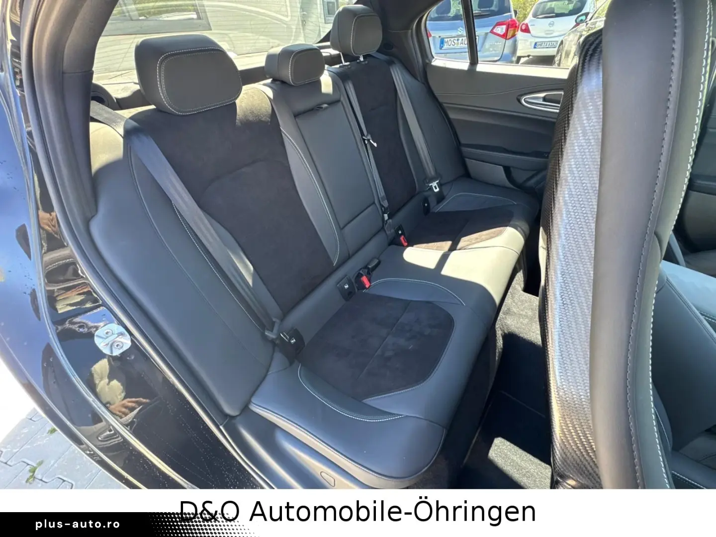 ALFA ROMEO Giulia Quadrifoglio Matrix Sparco DNA