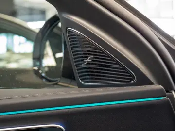 MERCEDES-BENZ E 300 de AMG Sport Premium  Distr. LED&hellip;