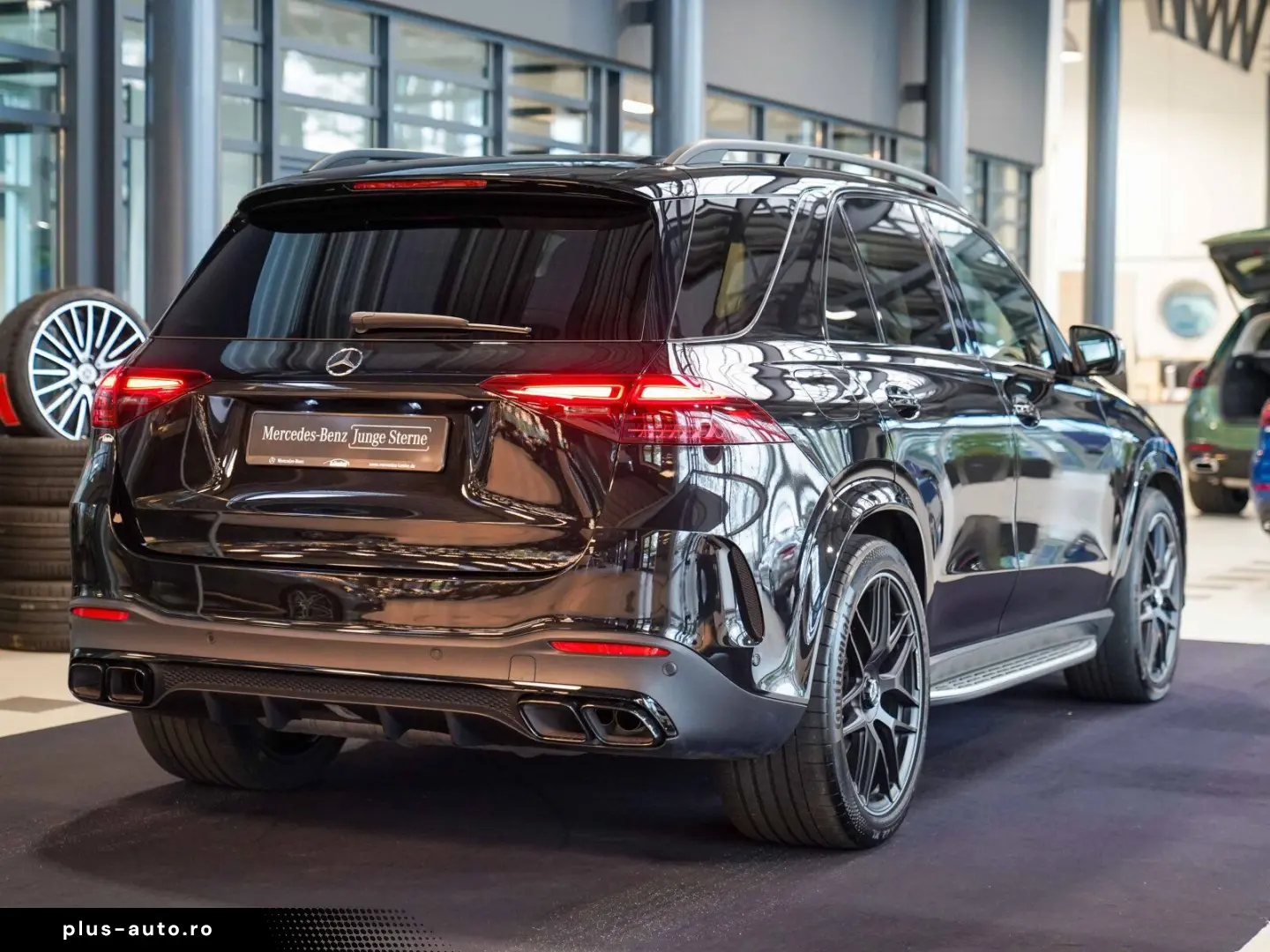 MERCEDES-BENZ GLE 63 AMG S 4M  Night Carbon Kreuzspeiche AHK