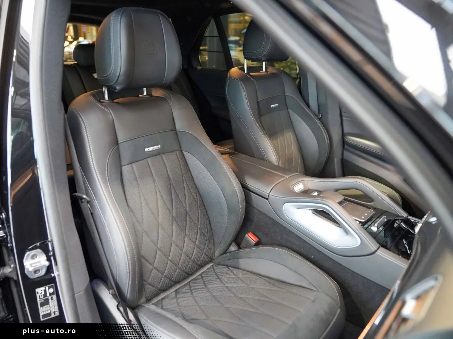 MERCEDES-BENZ GLE 63 AMG S 4M  Night Carbon Kreuzspeiche AHK