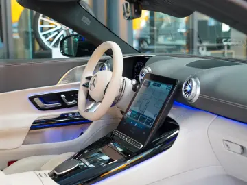 MERCEDES-BENZ Mercedes-AMG SL 43 Premium Plus