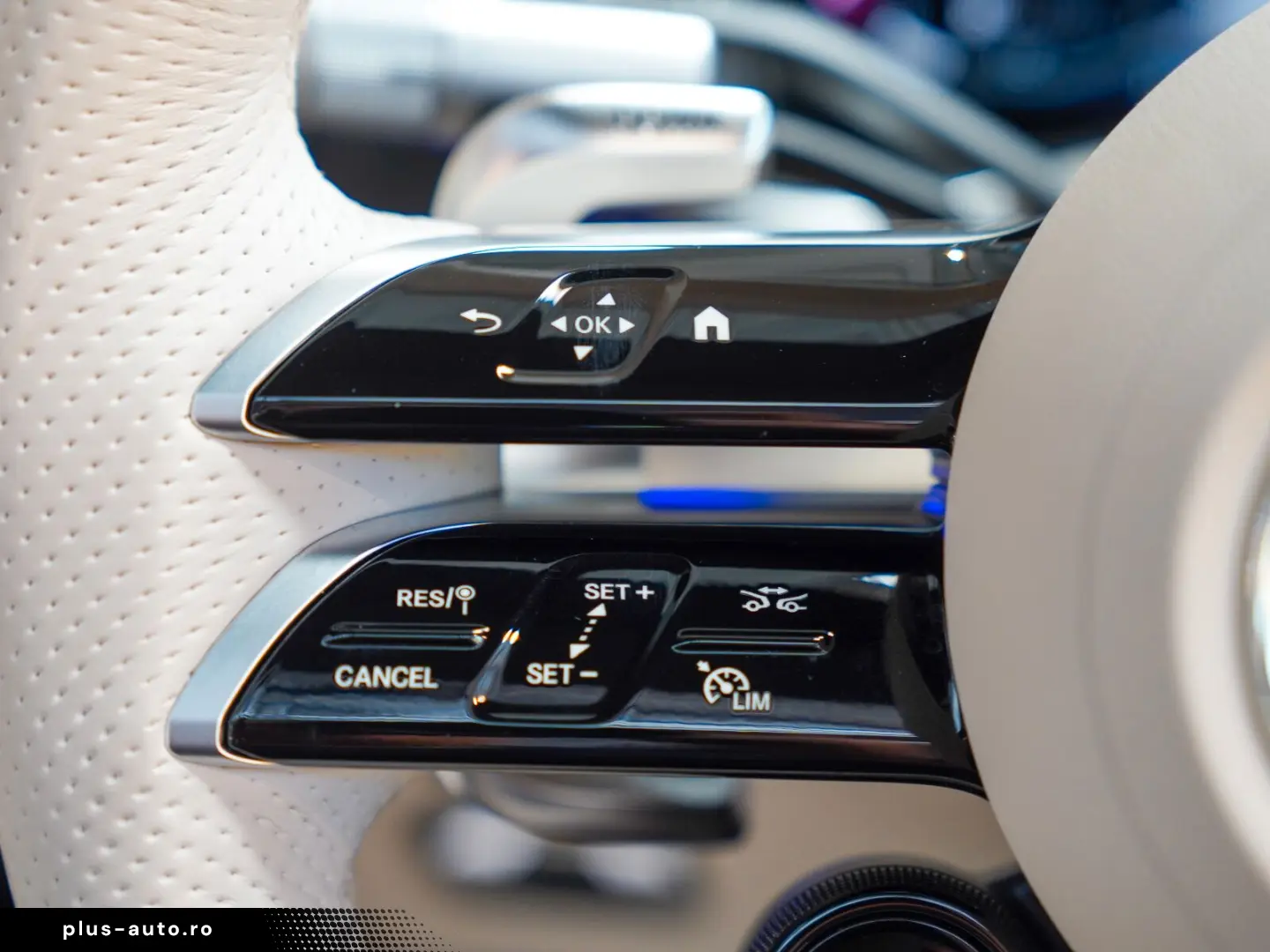 MERCEDES-BENZ Mercedes-AMG SL 43 Premium Plus