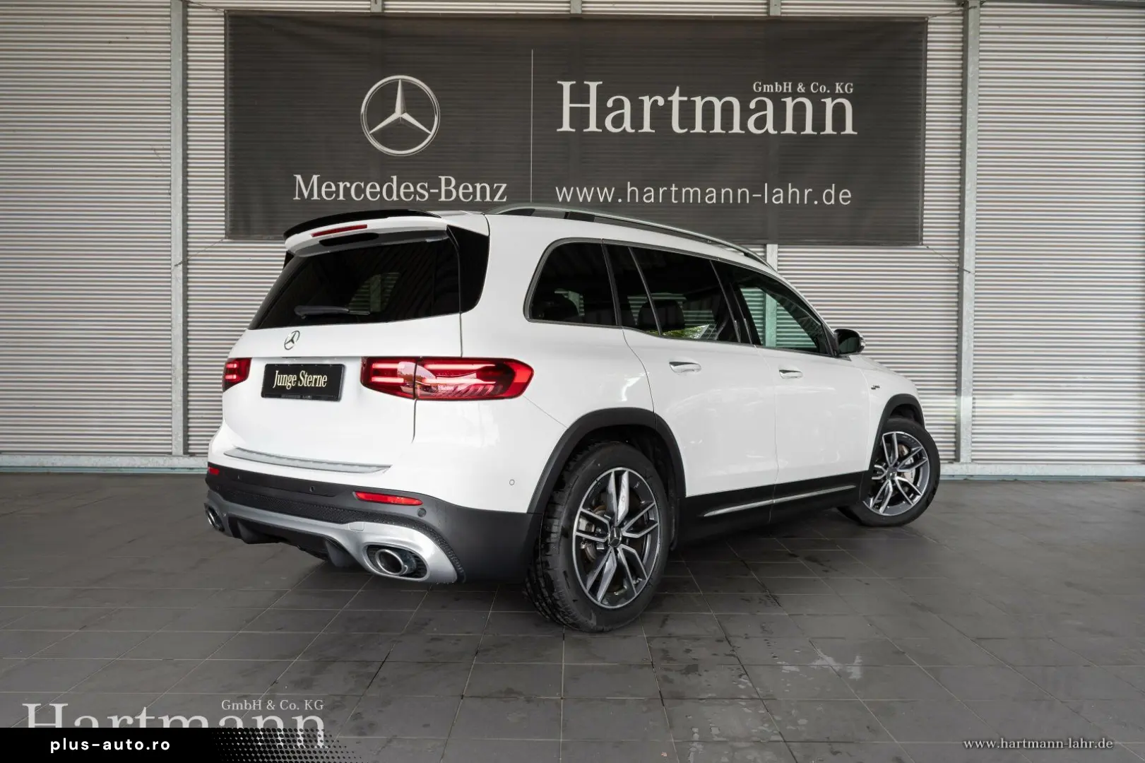 MERCEDES-BENZ GLB 35 4M AMG Panorama AHK HUD Burmest&hellip;