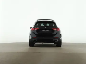 MERCEDES-BENZ GLC 200 d 4M AMG Digital Light Night MBUX Pano