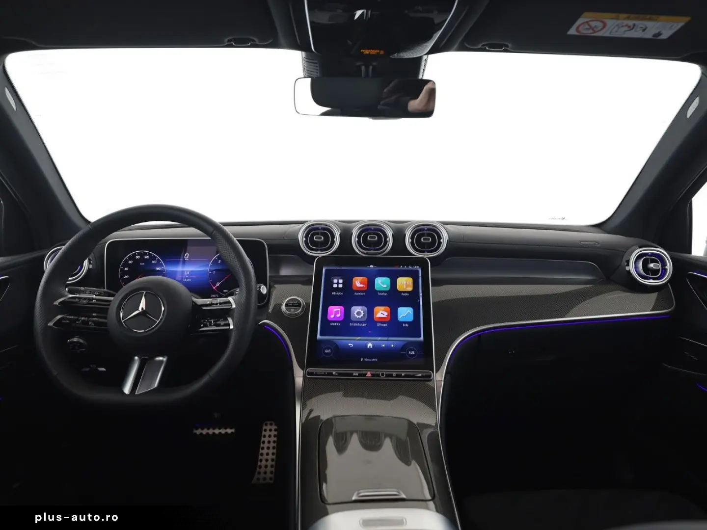 MERCEDES-BENZ GLC 200 d 4M AMG Digital Light Night MBUX Pano