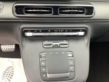 MERCEDES-BENZ V 250 d Style K AMG DISTR. Navi Multibeam LED