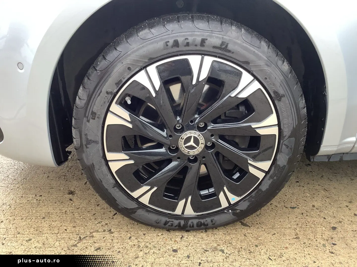 MERCEDES-BENZ V 300 d 4M Ava K DISTR Navi 360  Multi&hellip;