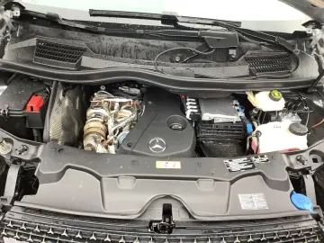 MERCEDES-BENZ V 300 d 4M Ava K DISTR Navi 360  Multi&hellip;