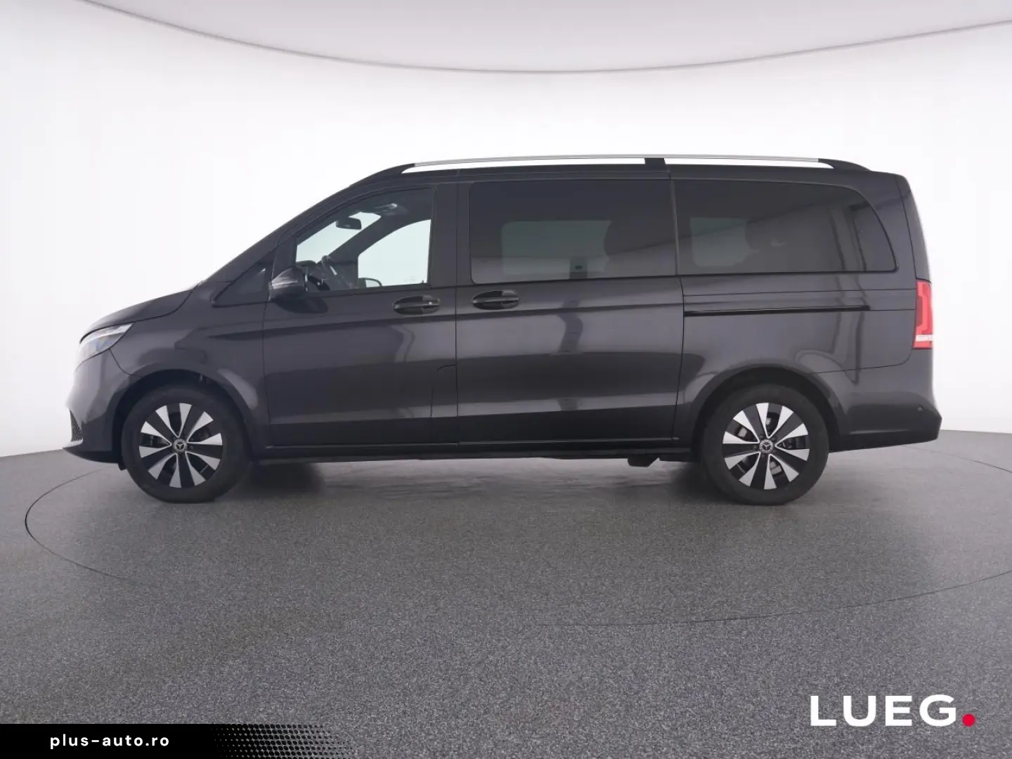 MERCEDES-BENZ V-Class 2024 — imagine 11