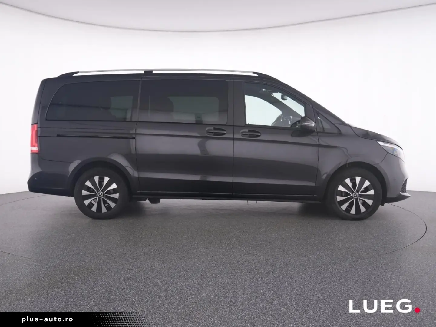 MERCEDES-BENZ V-Class 2024 — imagine 12