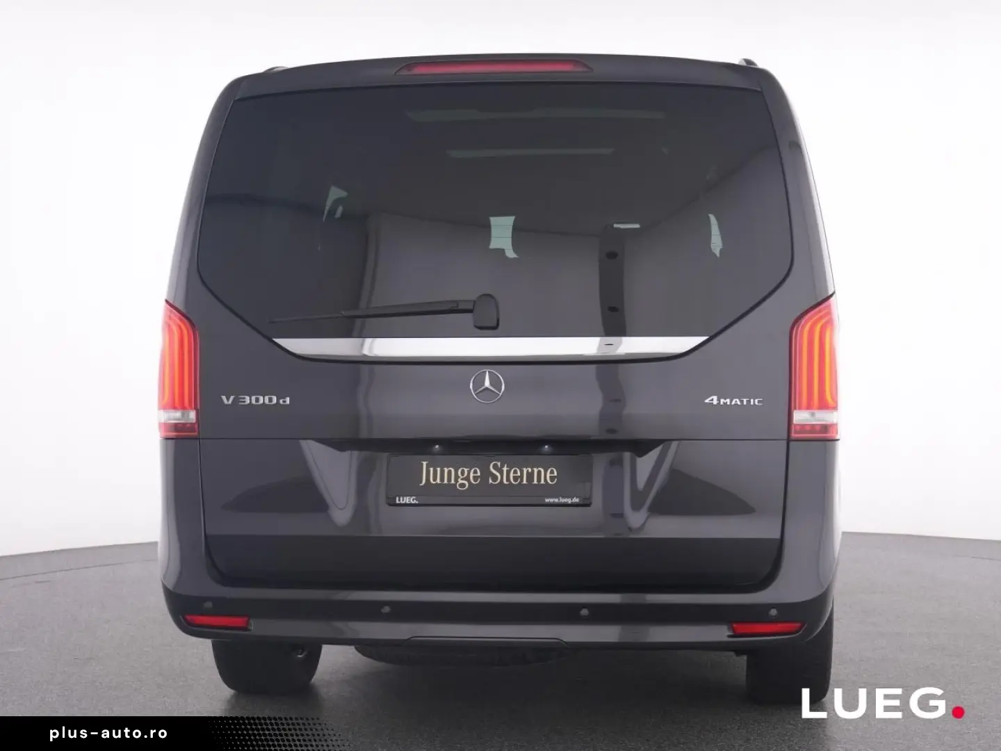 MERCEDES-BENZ V-Class 2024 — imagine 16