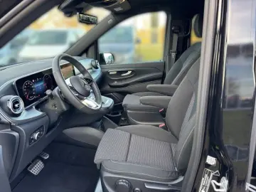 MERCEDES-BENZ V 250 d STYLE AMG LED STHZG NAVI DISTR AHK