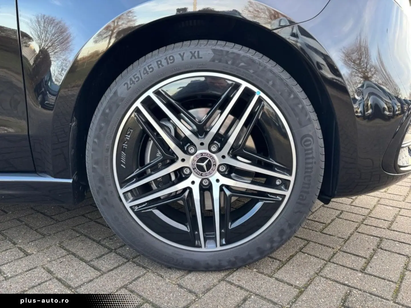 MERCEDES-BENZ V 250 d STYLE AMG LED STHZG NAVI DISTR AHK