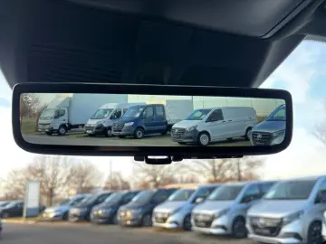 MERCEDES-BENZ V 250 d STYLE AMG LED STHZG NAVI DISTR AHK