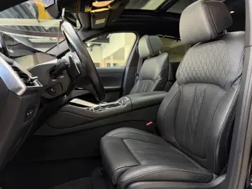 BMW X6 xDrive30d Individual Pano SKY HuD Masaj
