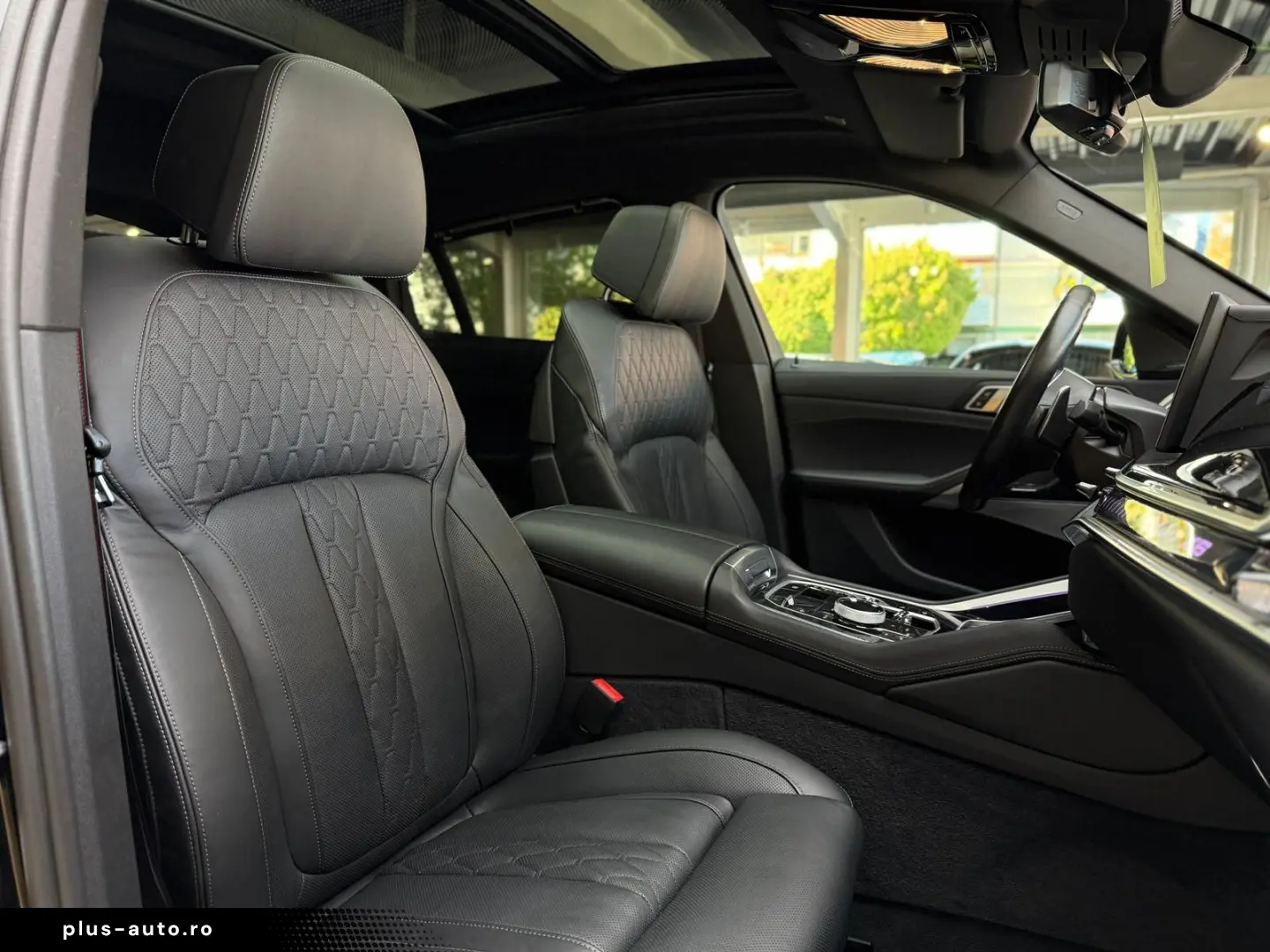 BMW X6 xDrive30d Individual Pano SKY HuD Masaj