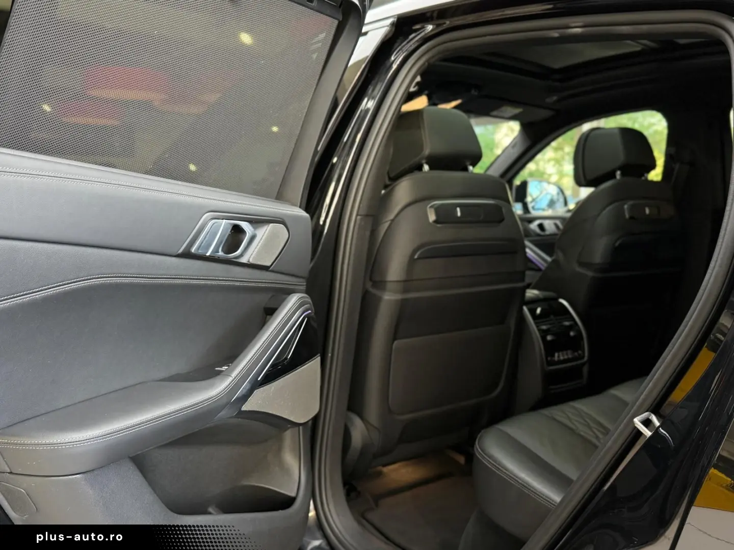 BMW X6 xDrive30d Individual Pano SKY HuD Masaj