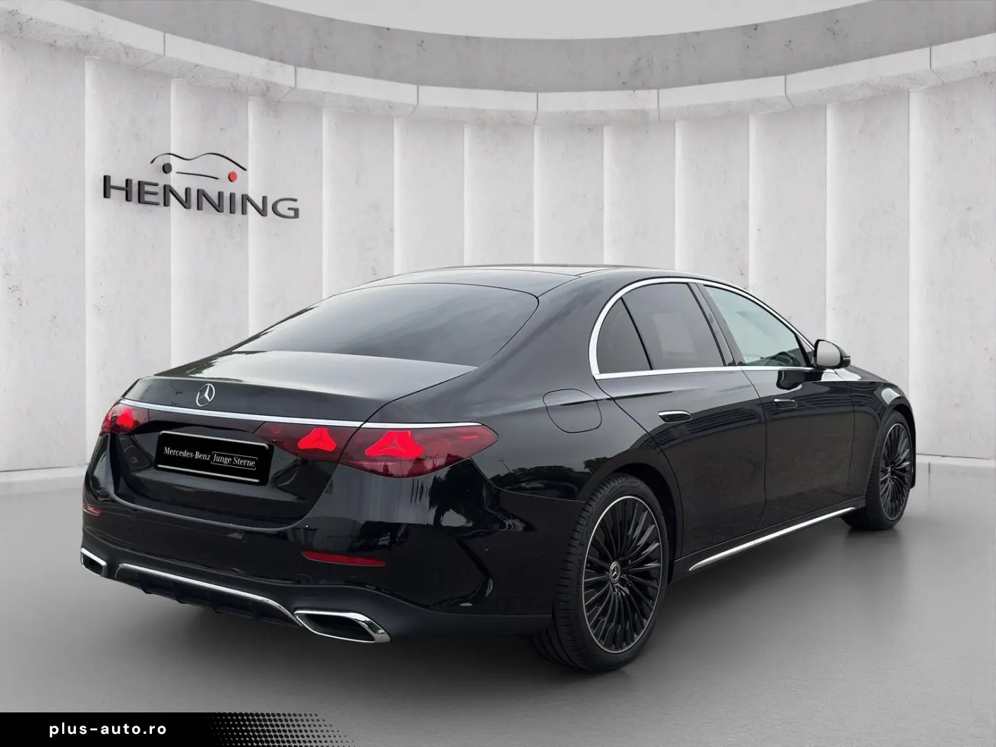 MERCEDES-BENZ E 220 d AMG Superscreen Sthzg Burm HUD&hellip;