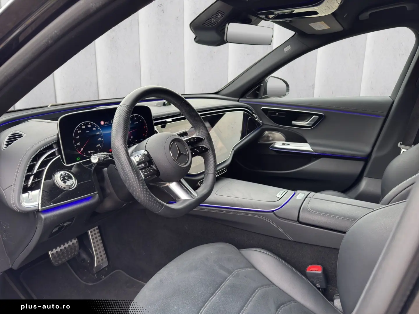 MERCEDES-BENZ E 220 d AMG Superscreen Sthzg Burm HUD&hellip;