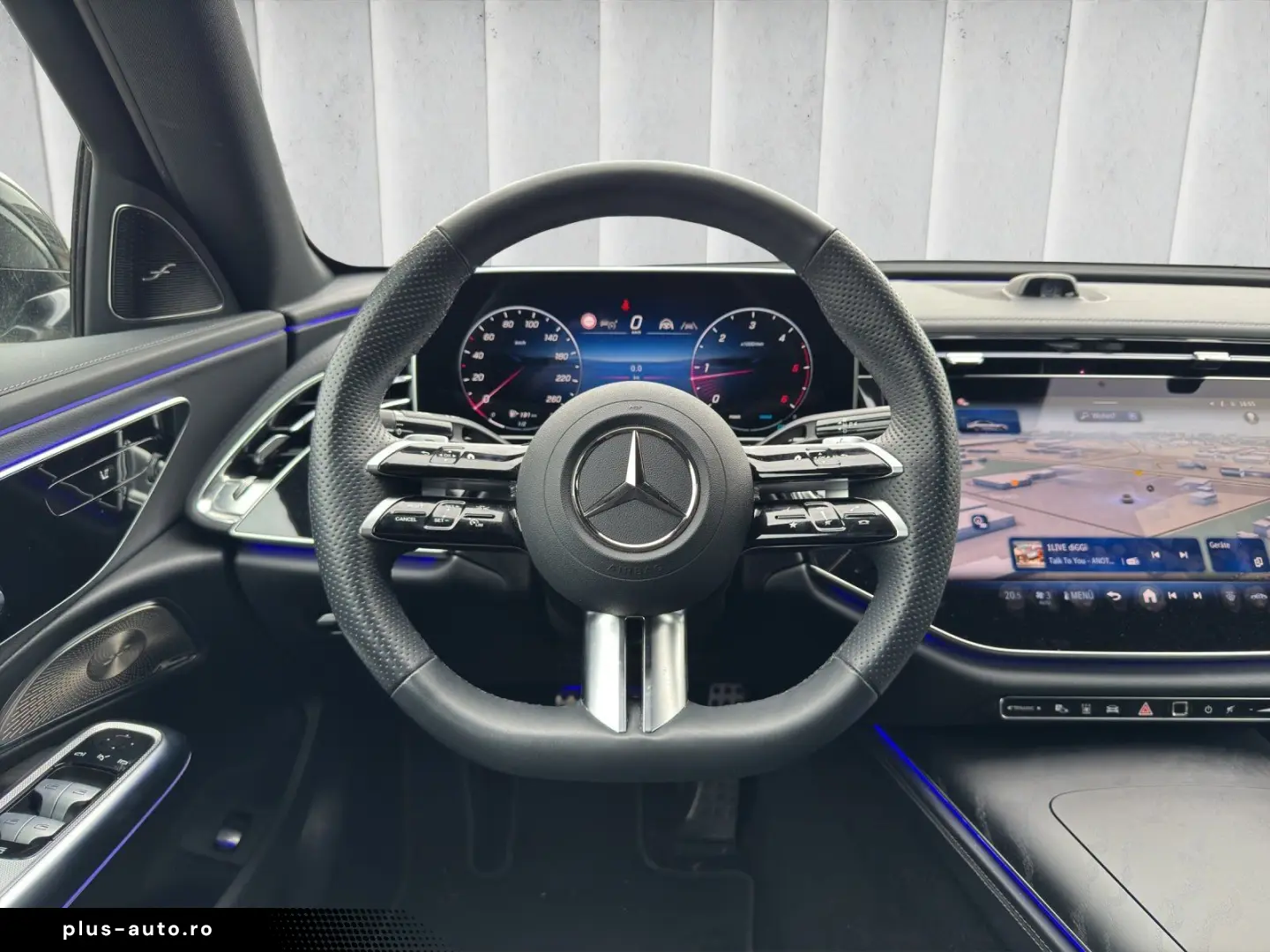 MERCEDES-BENZ E 220 d AMG Superscreen Sthzg Burm HUD&hellip;