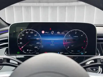 MERCEDES-BENZ E 220 d AMG Superscreen Sthzg Burm HUD&hellip;
