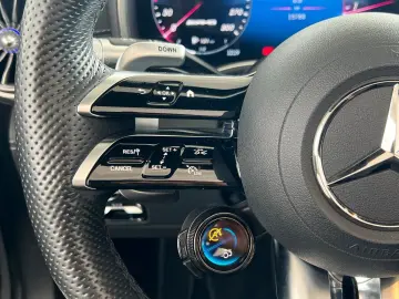 MERCEDES-BENZ SL 43 AMG Distronic Memory Kamera Digital Navi