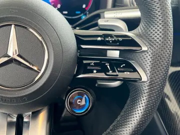 MERCEDES-BENZ SL 43 AMG Distronic Memory Kamera Digital Navi