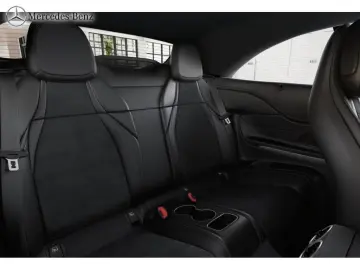 MERCEDES-BENZ CLE 200 Cabriolet AMG RüKam Totwink. AHK LED