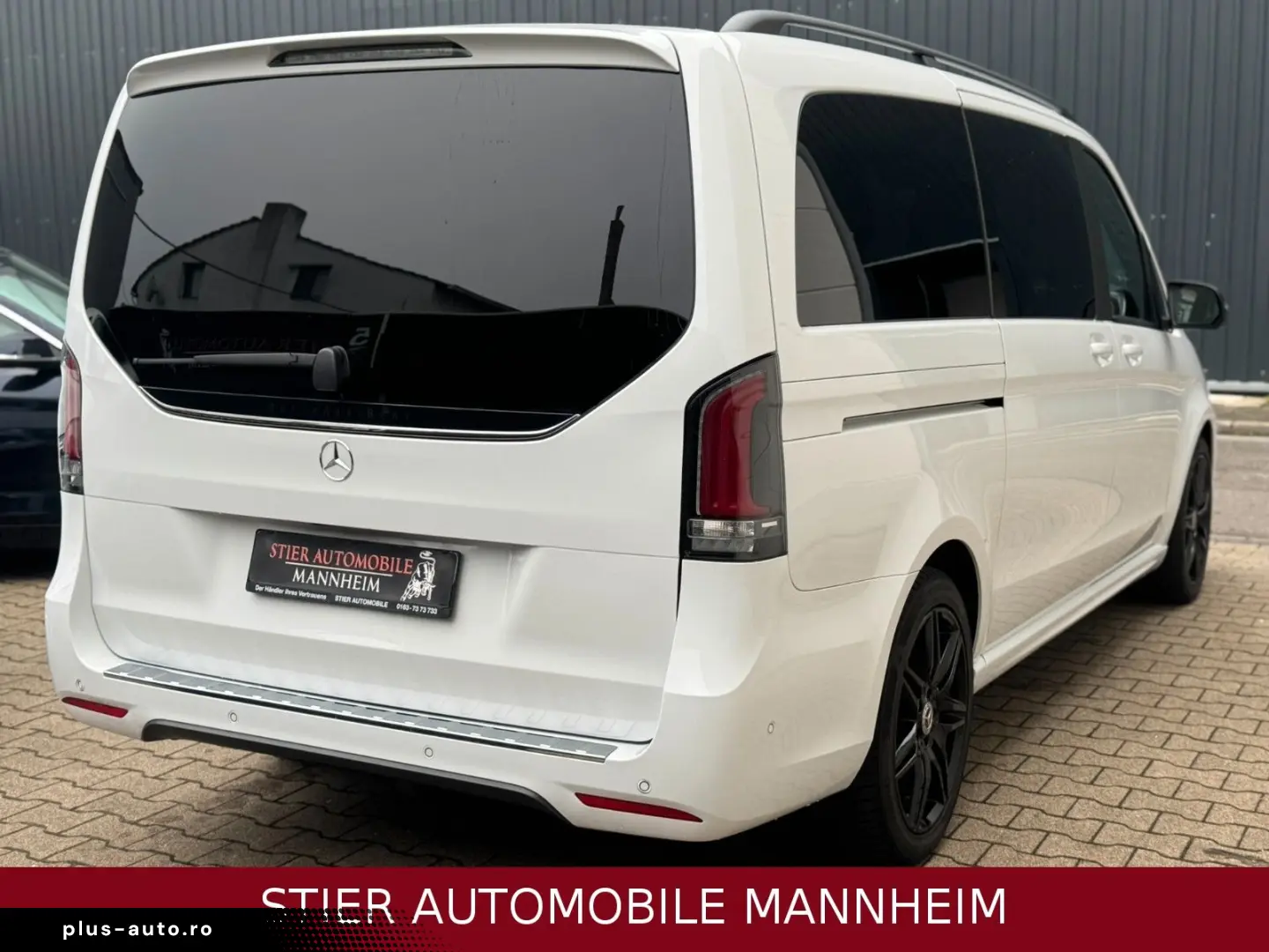 MERCEDES-BENZ V 300 d Amg Line Lang 27TKM NAVI LED AHK