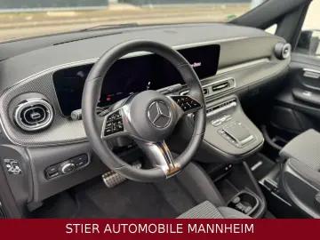 MERCEDES-BENZ V 300 d Amg Line Lang 27TKM NAVI LED AHK