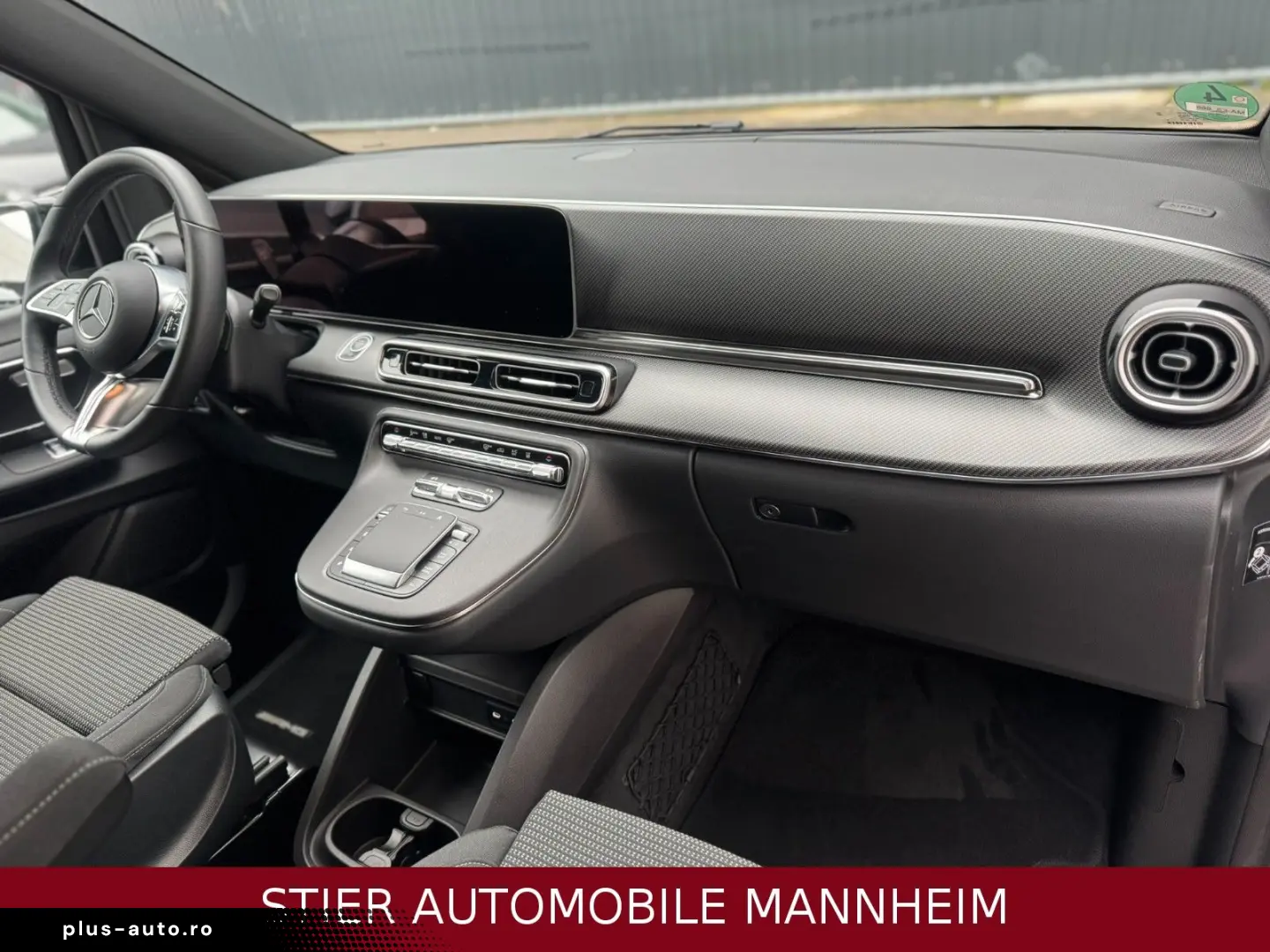 MERCEDES-BENZ V 300 d Amg Line Lang 27TKM NAVI LED AHK