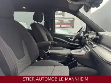 MERCEDES-BENZ V 300 d Amg Line Lang 27TKM NAVI LED AHK