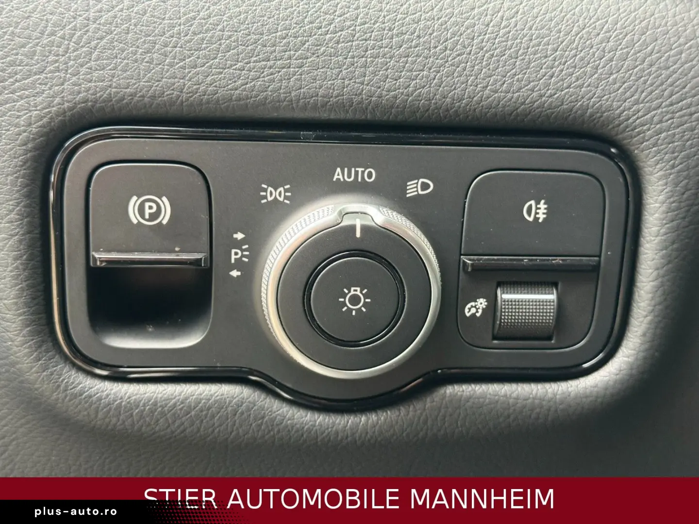 MERCEDES-BENZ V 300 d Amg Line Lang 27TKM NAVI LED AHK