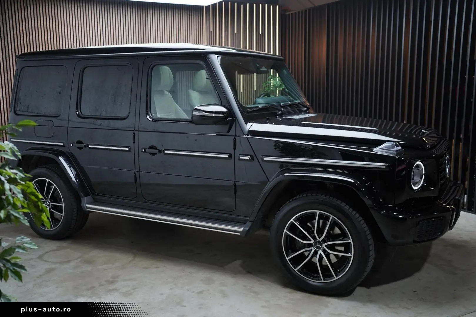 MERCEDES-BENZ G450d AMG   Night   Beige   AHK   Kame&hellip;