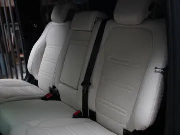 MERCEDES-BENZ G450d AMG   Night   Beige   AHK   Kame&hellip;