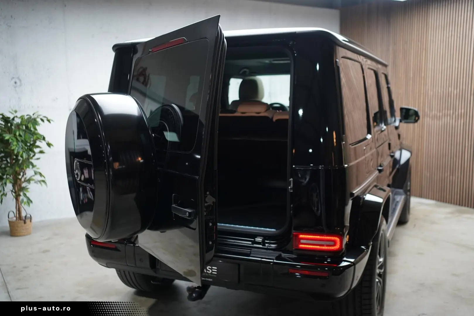 MERCEDES-BENZ G450d AMG   Night   Beige   AHK   Kame&hellip;