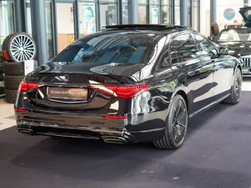 MERCEDES-BENZ S 680 MAYBACH Night Series MANUFAKTURExclusive
