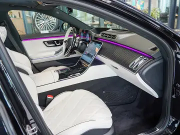 MERCEDES-BENZ S 680 MAYBACH Night Series MANUFAKTURExclusive