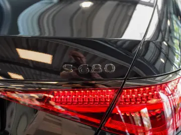 MERCEDES-BENZ S 680 MAYBACH Night Series MANUFAKTURExclusive