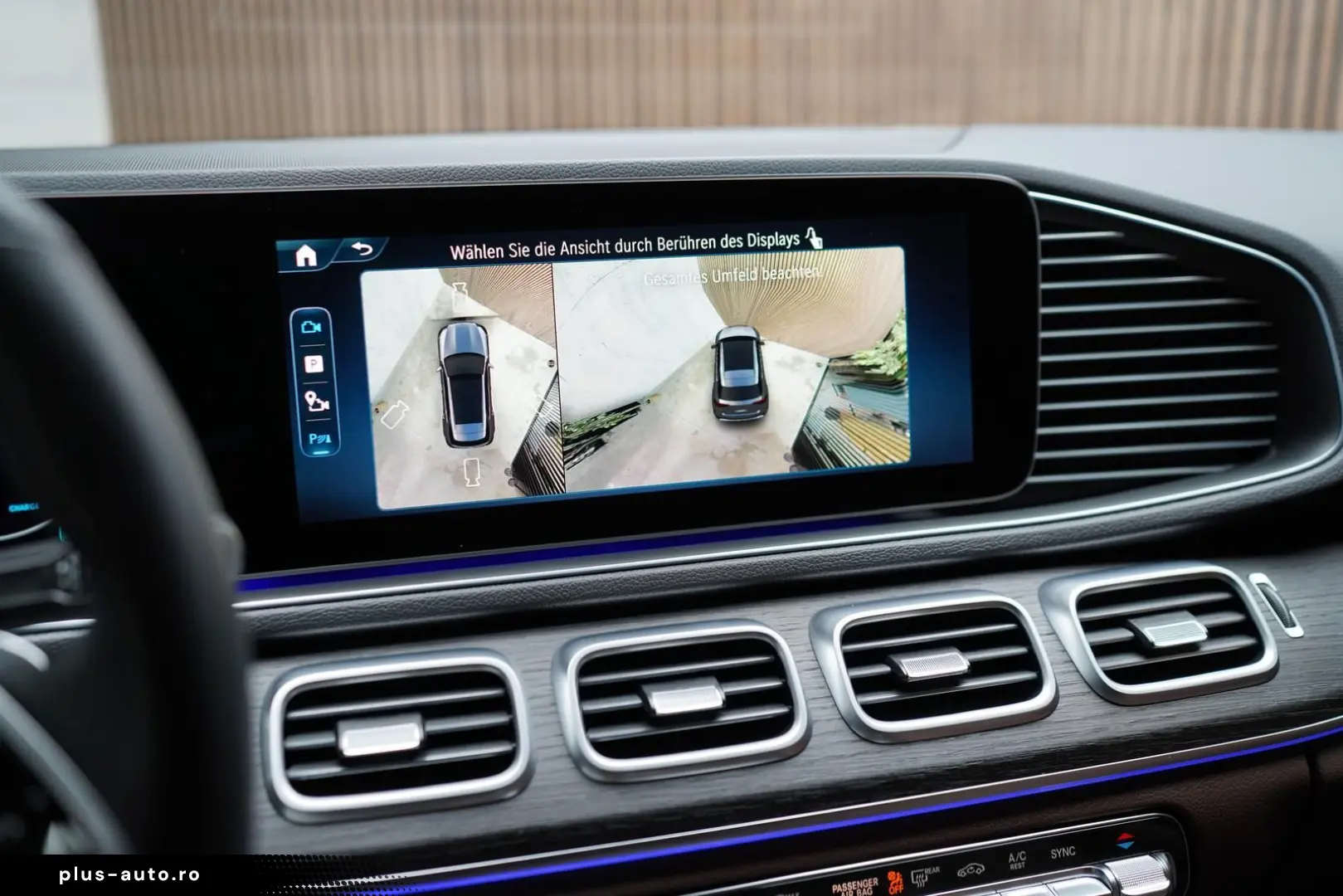 MERCEDES-BENZ GLE 300d 4M PANO   Burm   MEM   StandHZ   LED