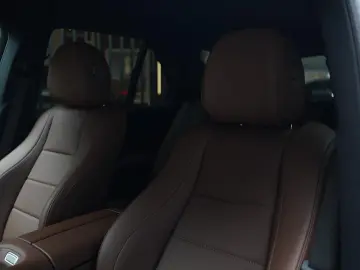 MERCEDES-BENZ GLE 300d 4M PANO   Burm   MEM   StandHZ   LED
