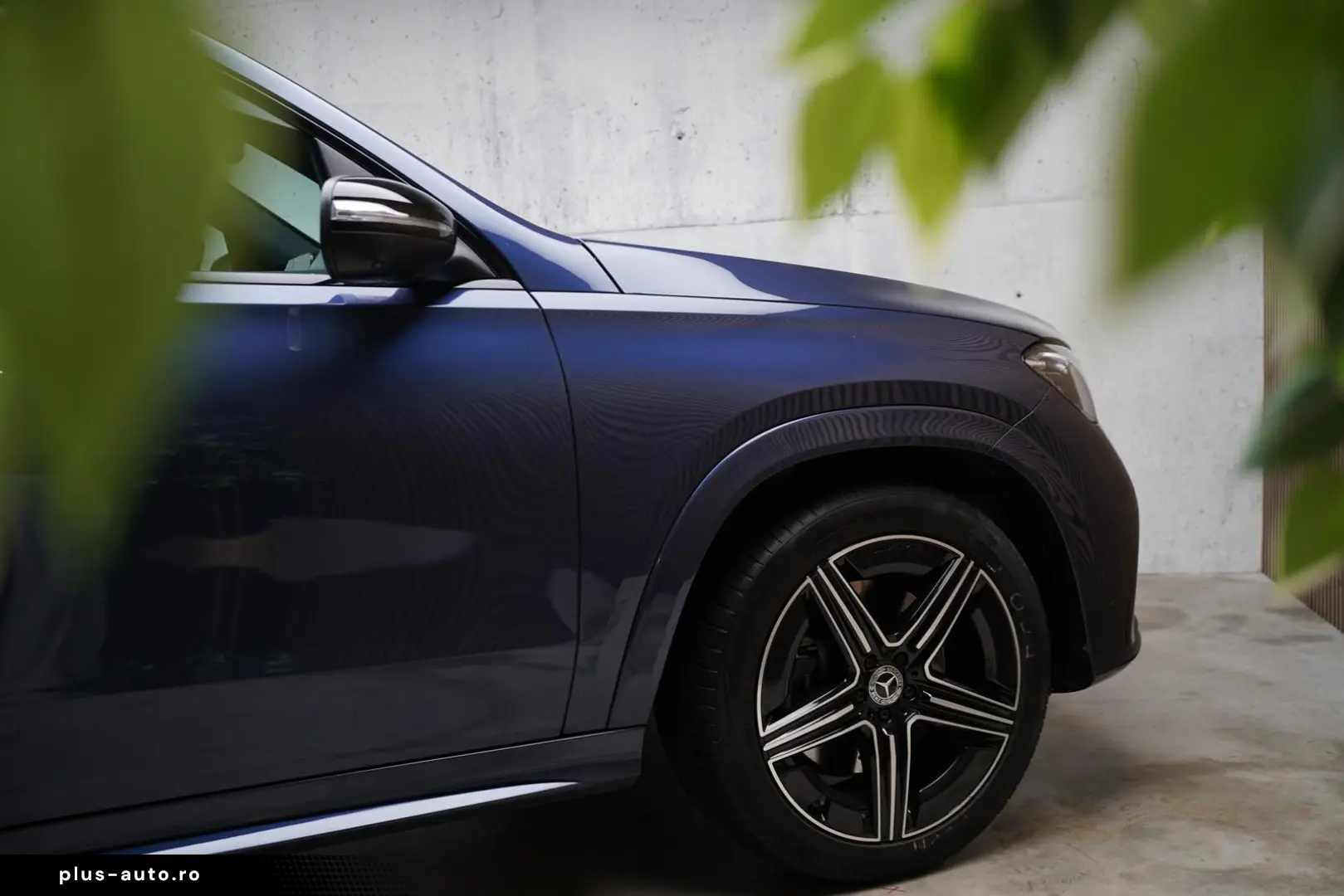 MERCEDES-BENZ GLE 300d 4M PANO   Burm   MEM   StandHZ   LED