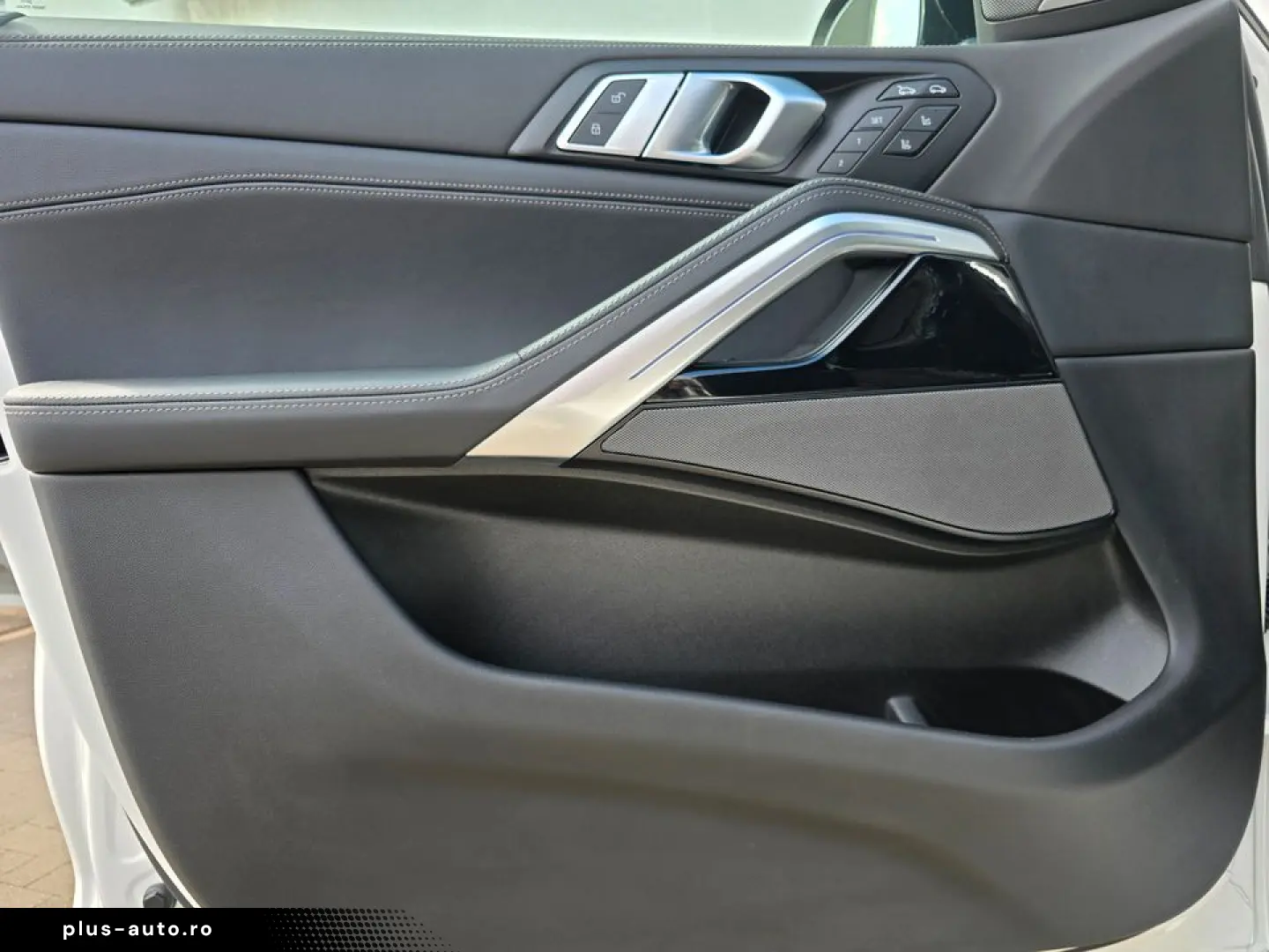 BMW X6 xDrive30d Pano Masaj 360 H&K