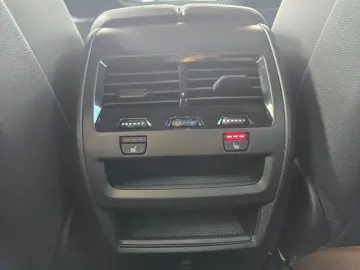 BMW X6 xDrive30d Pano Masaj 360 H&K