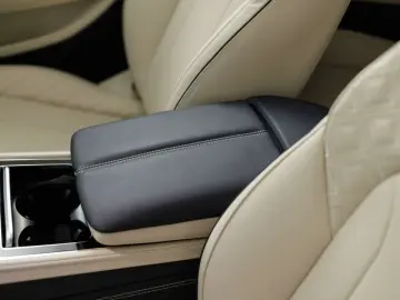 BENTLEY Continental GTC Azure V8